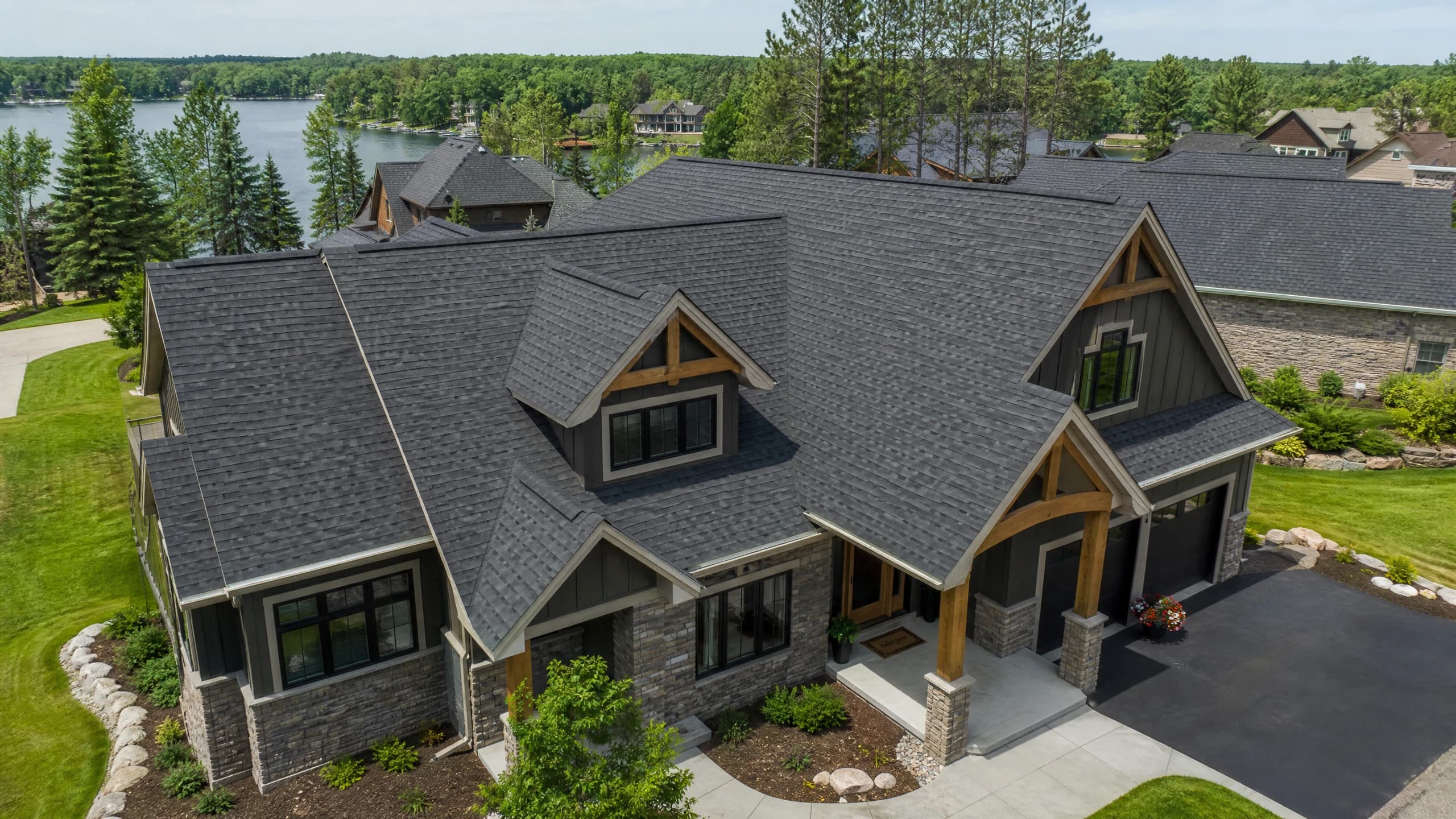 Baxter, Crow Wing County — roofing services