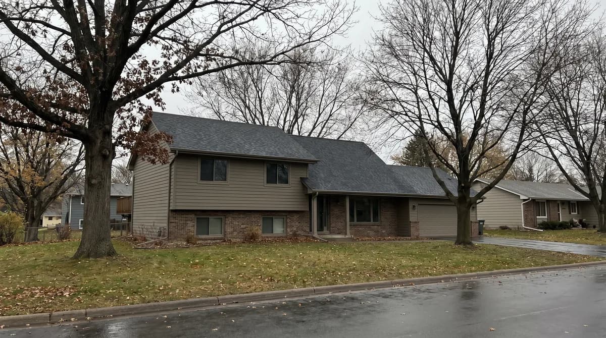 Coon Rapids, MN — neighborhood roofing view